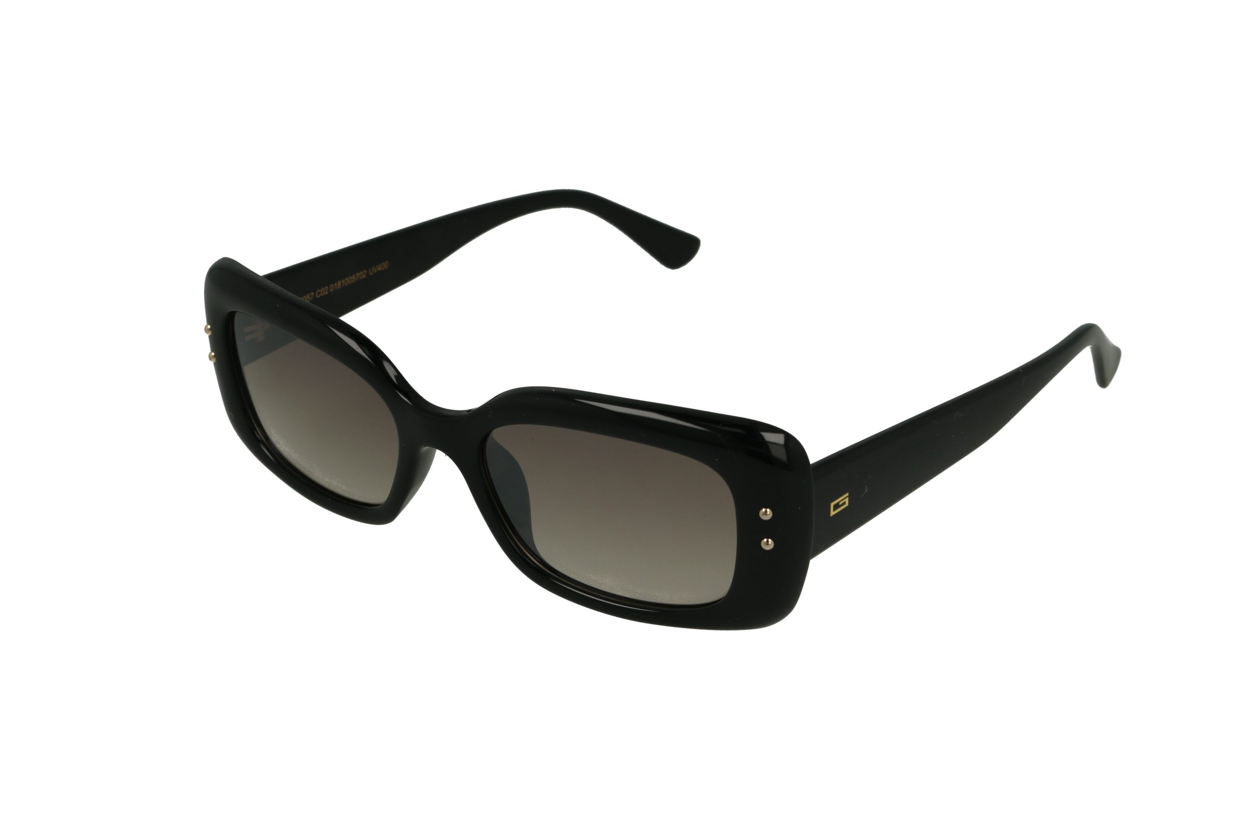 משקפי שמש מלבניים שחורים עם עדשות כהות בגוון מדורג, על רקע לבן חלק.