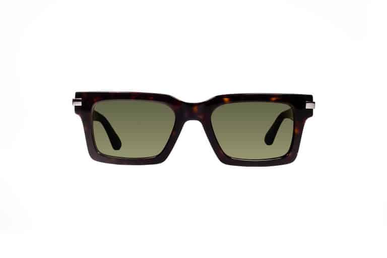 משקפי שמש פלסטיק