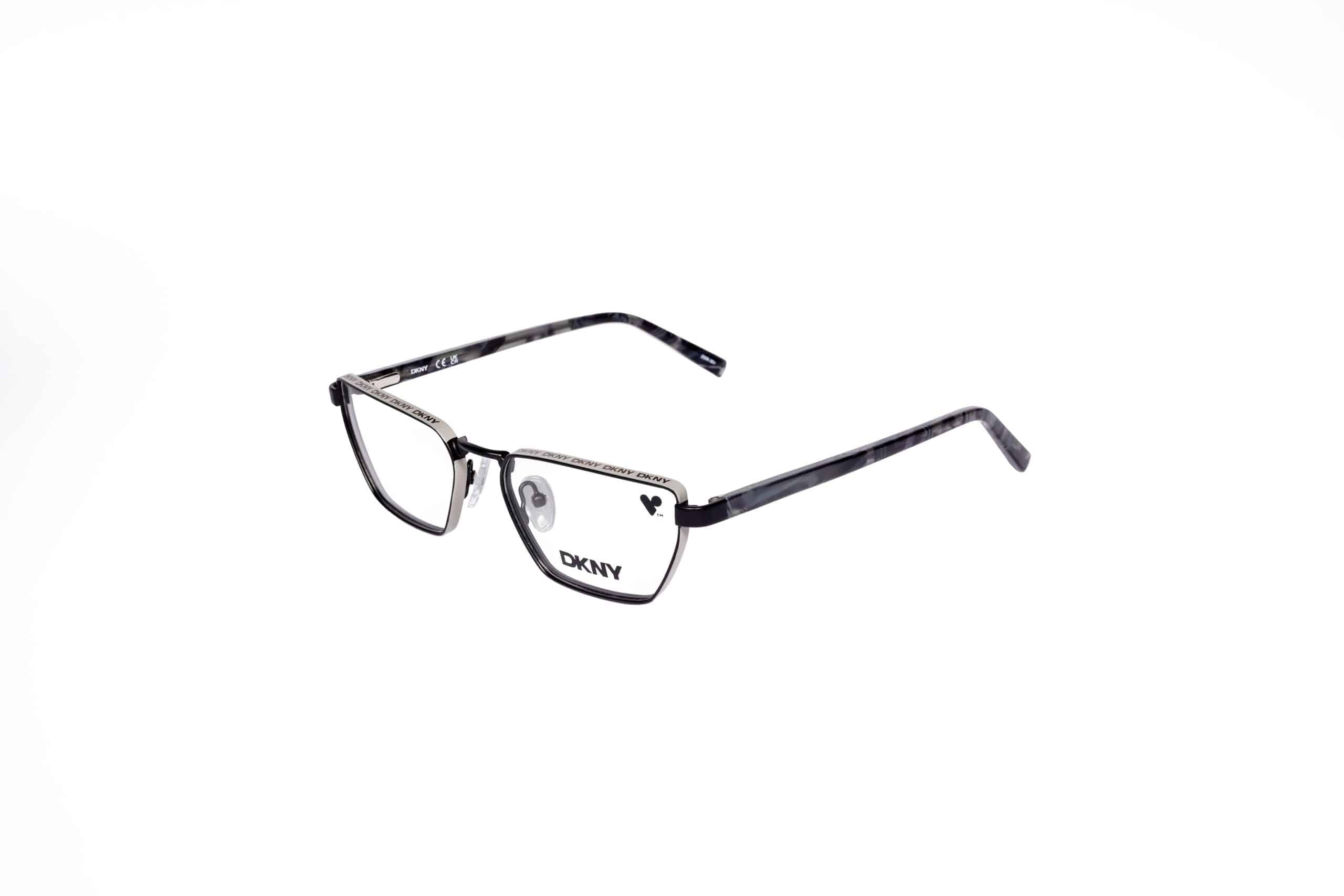 משקפי ראייה מלבניים של DKNY בצבעי שחור ואפור עם עדשות שקופות על רקע לבן.
